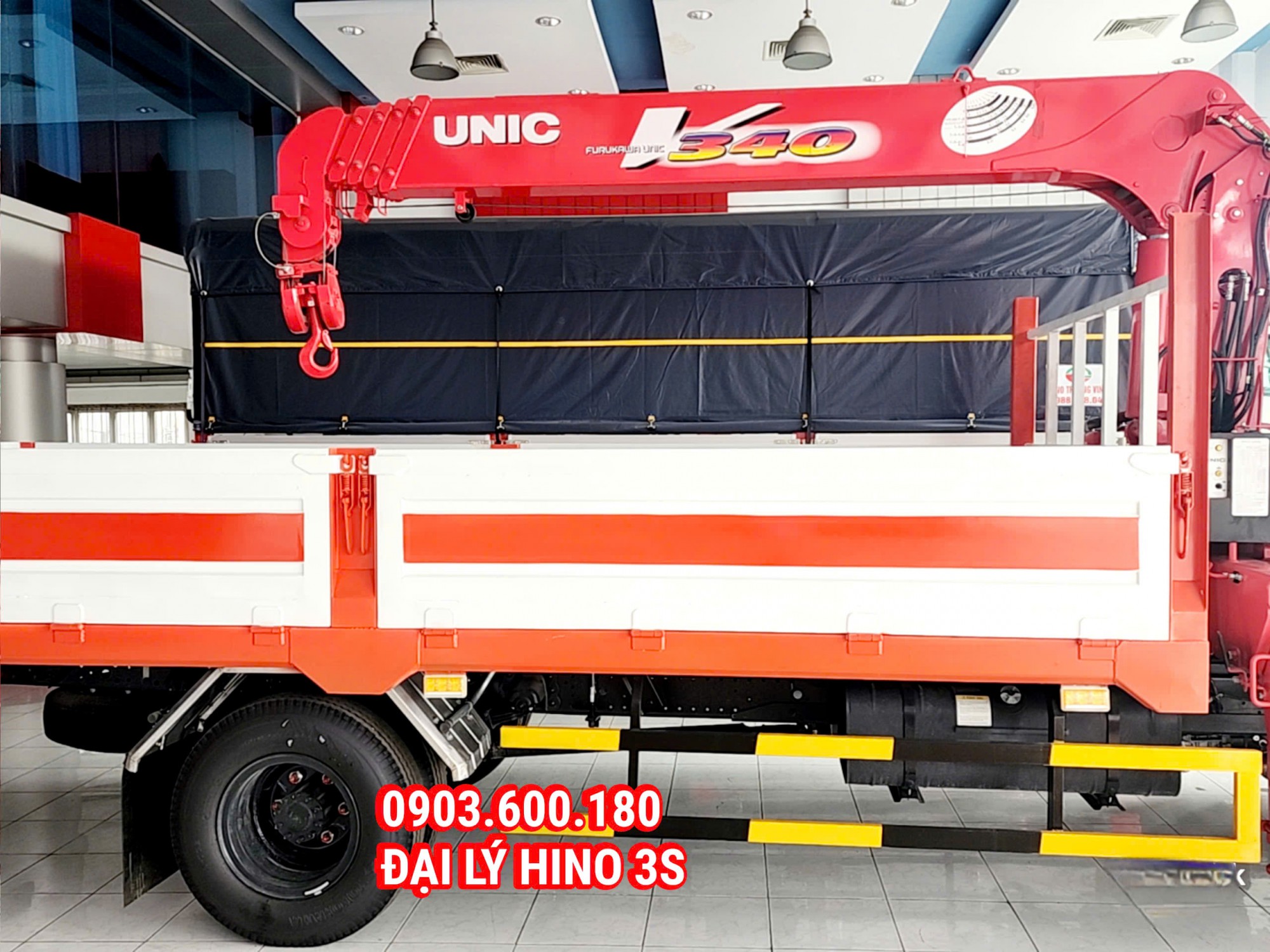 Xe tải Cẩu Hino